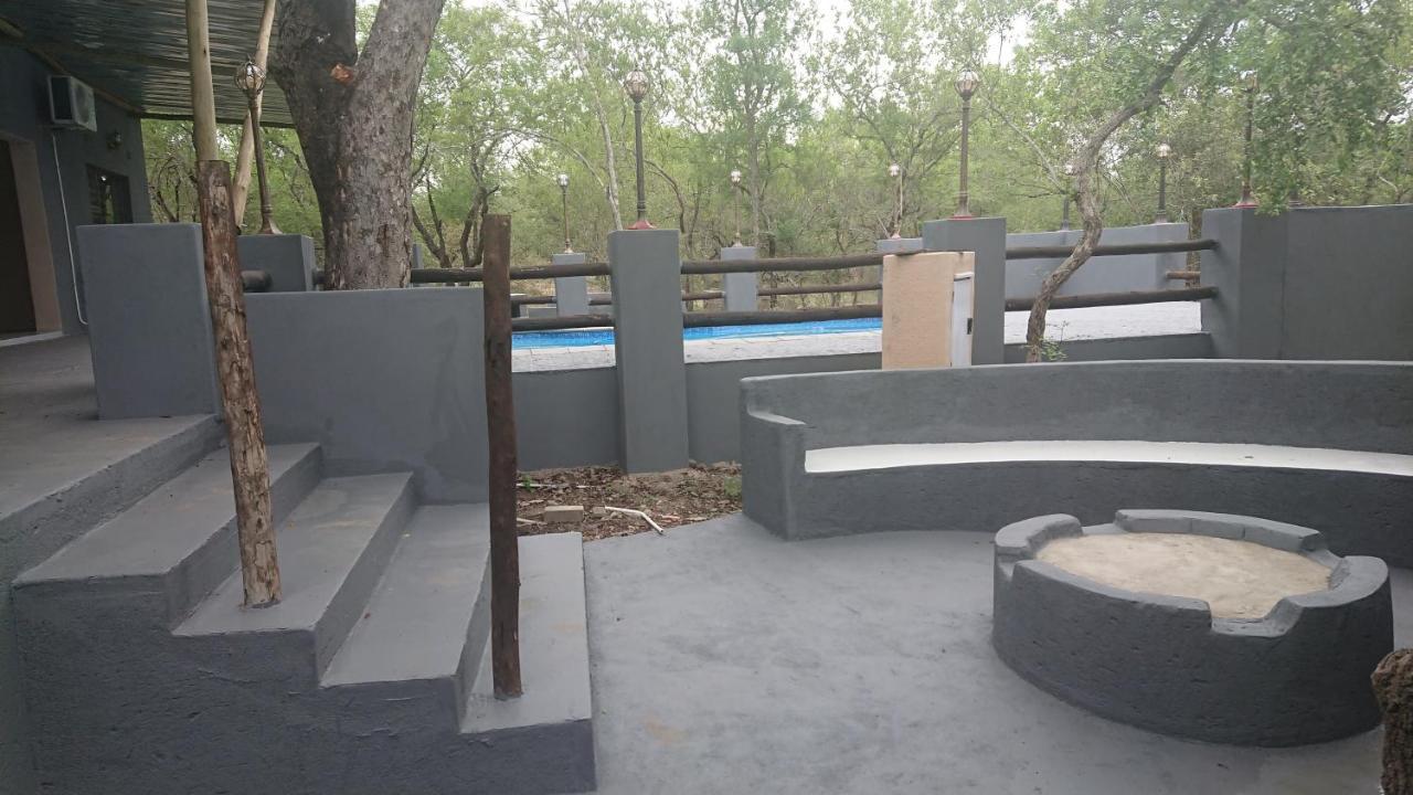 Svh Bush Lodge Марлот Парк Екстериор снимка