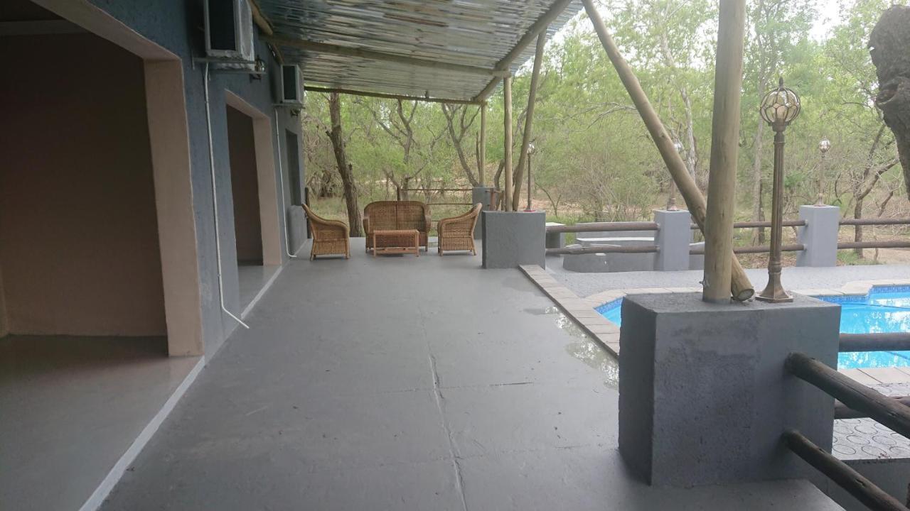 Svh Bush Lodge Марлот Парк Екстериор снимка