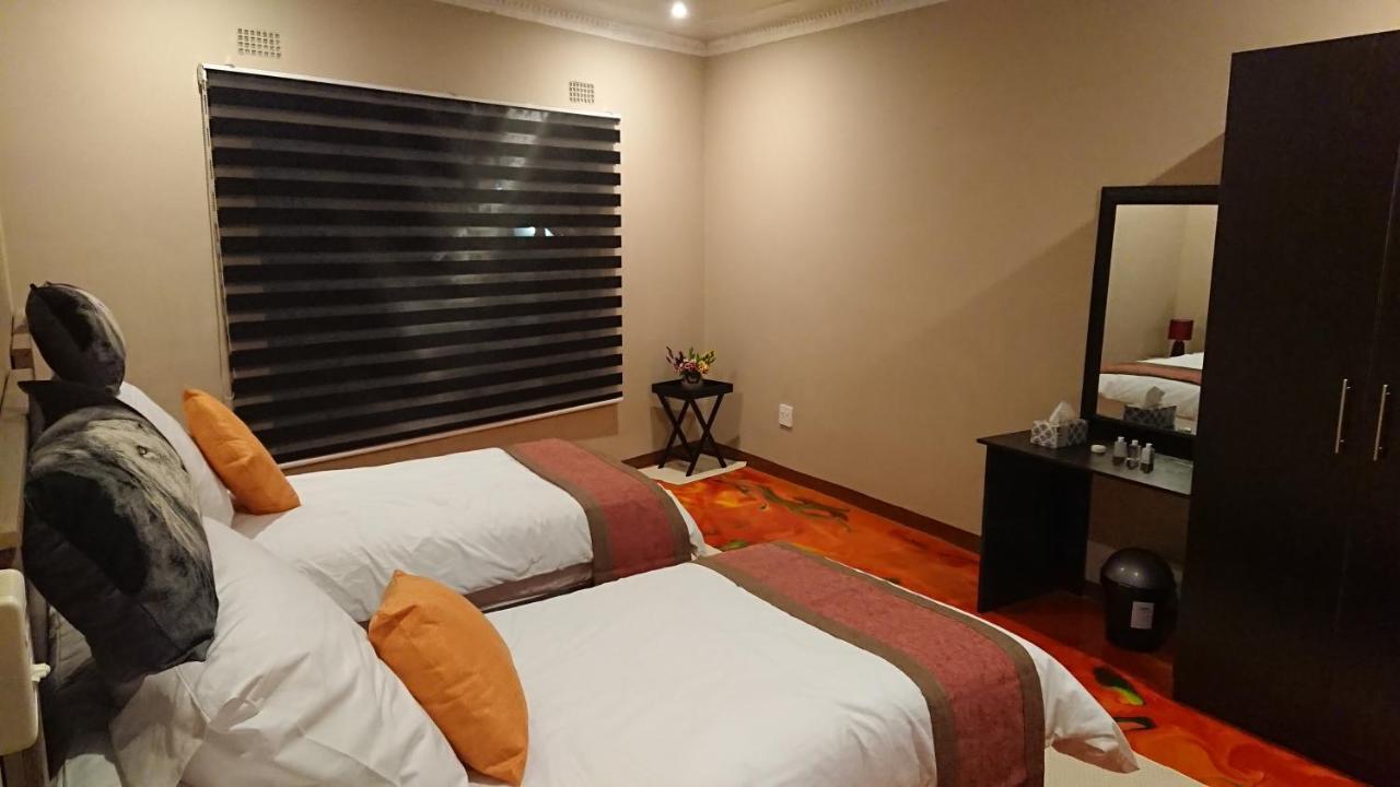 Svh Bush Lodge Марлот Парк Екстериор снимка