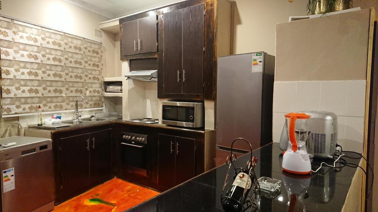 Svh Bush Lodge Марлот Парк Екстериор снимка