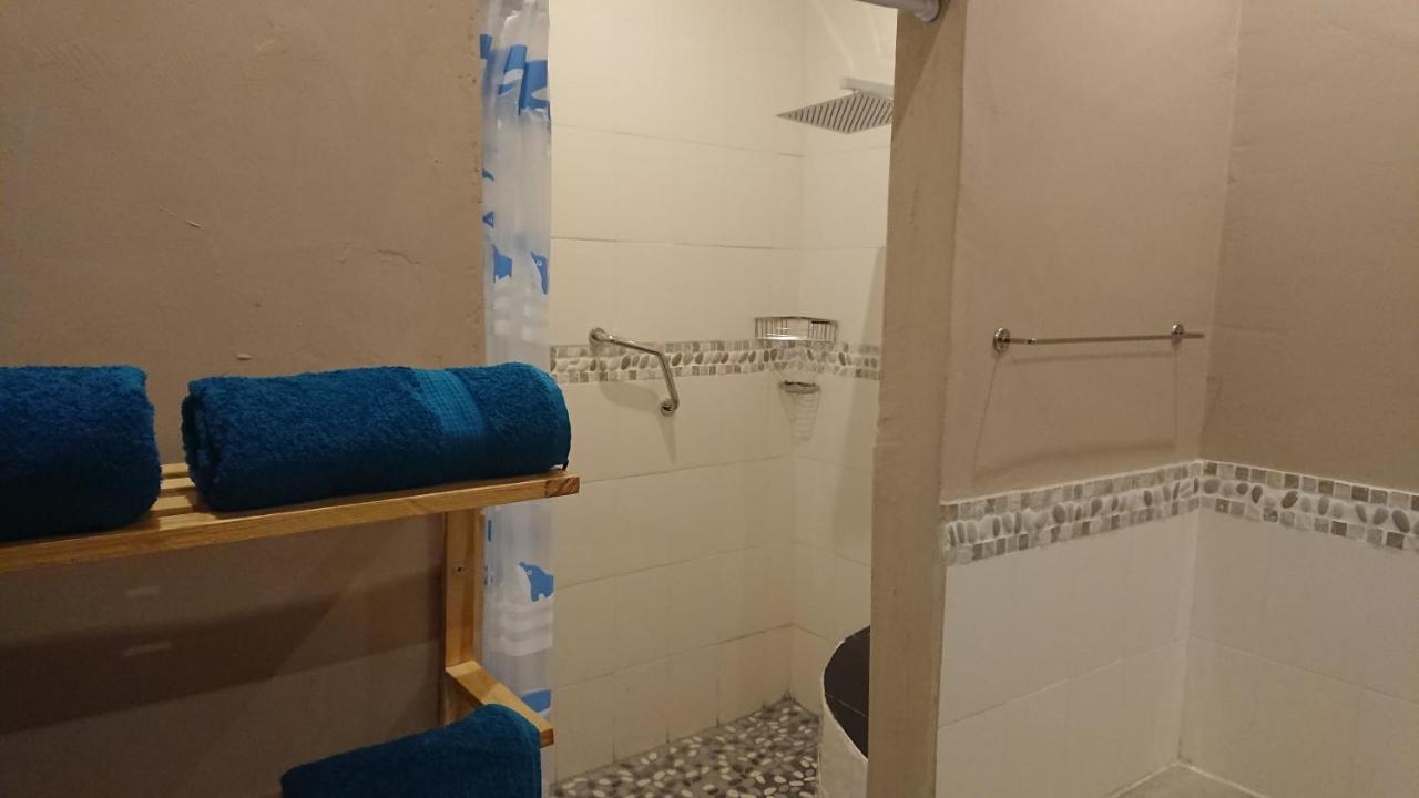 Svh Bush Lodge Марлот Парк Екстериор снимка