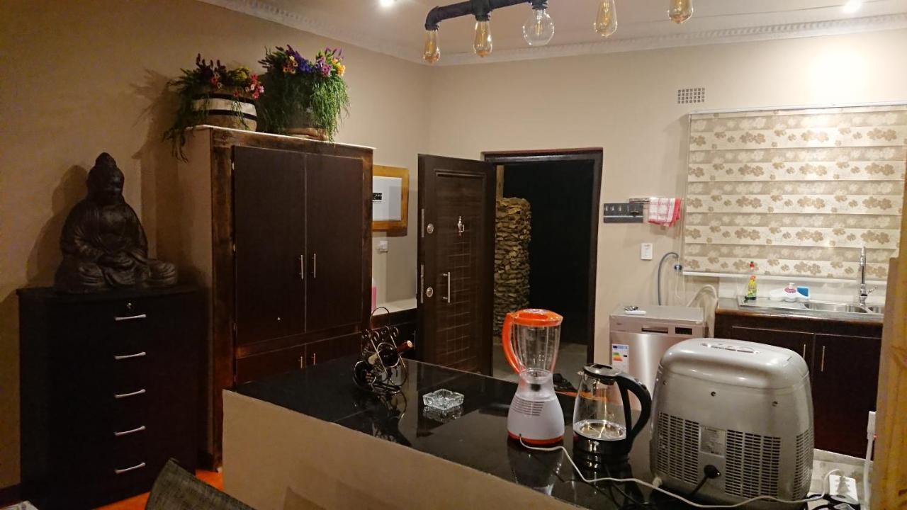 Svh Bush Lodge Марлот Парк Екстериор снимка