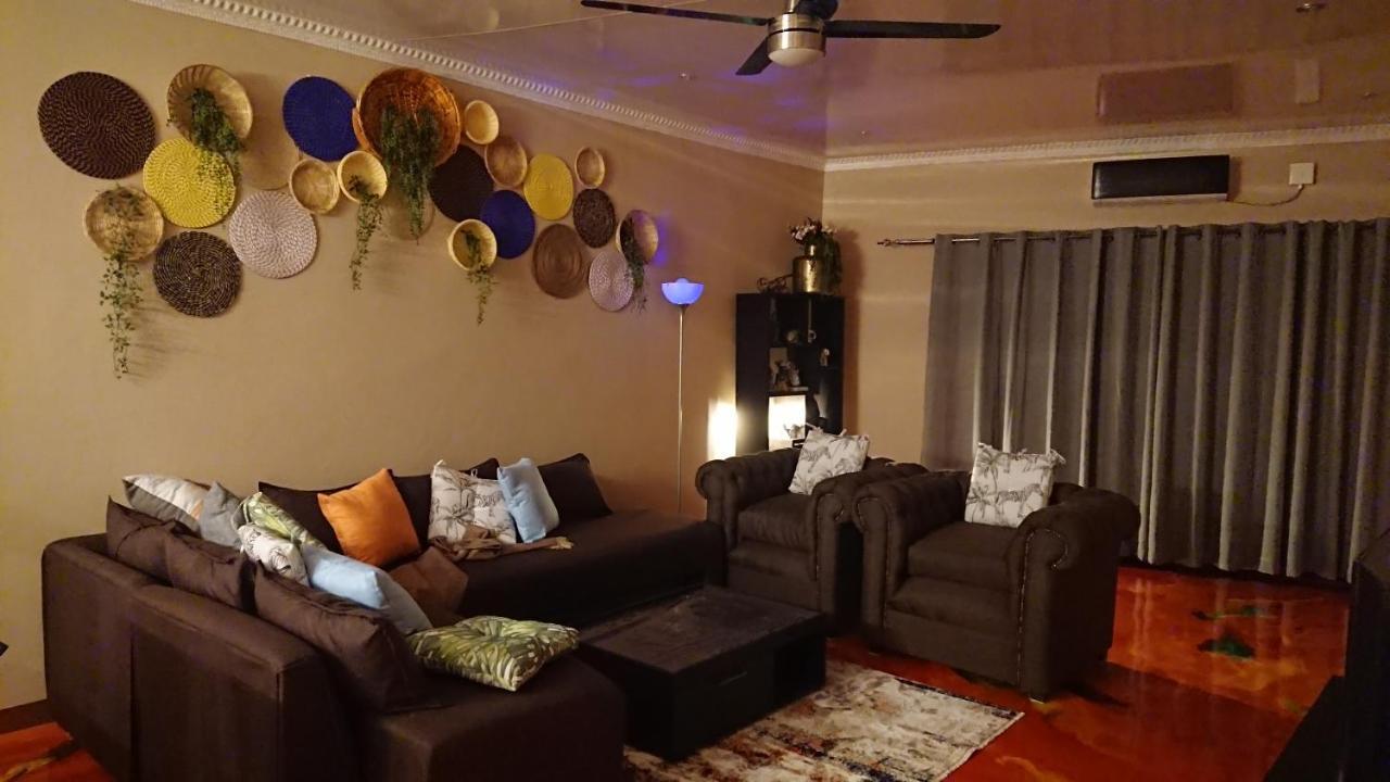 Svh Bush Lodge Марлот Парк Екстериор снимка