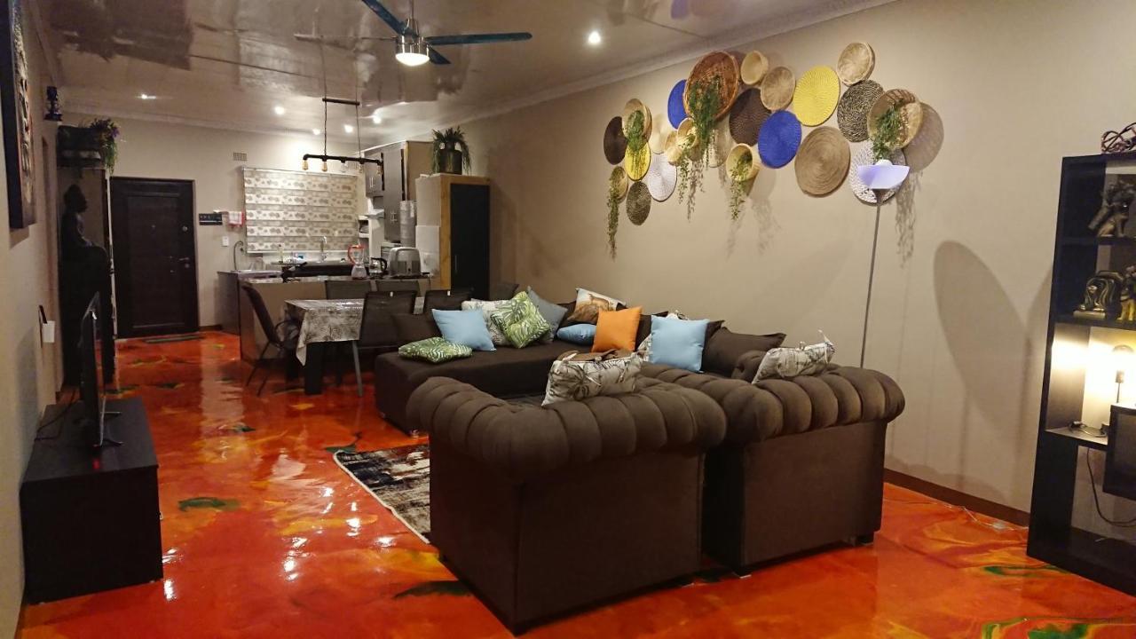 Svh Bush Lodge Марлот Парк Екстериор снимка